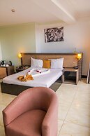 Golden Tulip Dar Es Salaam City Center Hotel