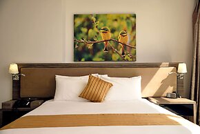 Golden Tulip Dar Es Salaam City Center Hotel