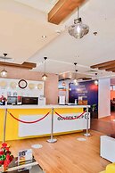 Golden Tulip Dar Es Salaam City Center Hotel