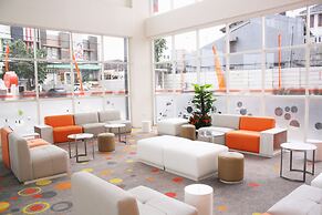 HARRIS Hotel & Conventions Ciumbuleuit Bandung