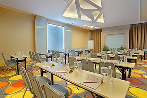 HARRIS Hotel & Conventions Ciumbuleuit Bandung