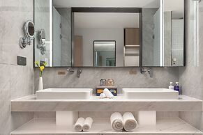 voco Lianyungang Haizhou Bay by IHG