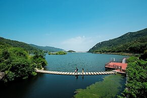 voco Lianyungang Haizhou Bay by IHG