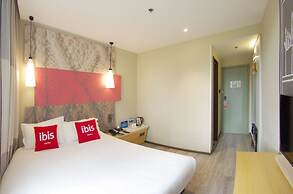 ibis Beijing Tiantandongmen Metro Station Hotel