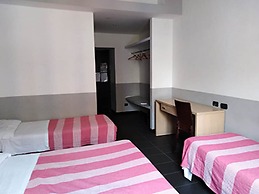 M&J Place Hostel Rome