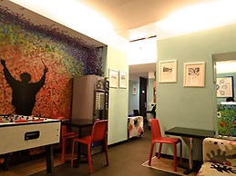 M&J Place Hostel Rome
