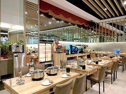 Tsun Huang Hotel