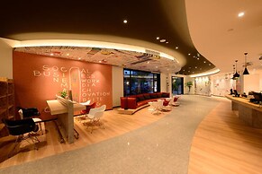 ibis Shanghai New Hongqiao