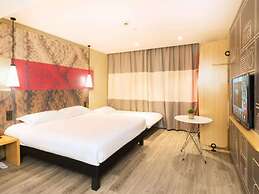 ibis Shanghai New Hongqiao