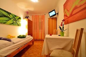 AJO Vienna Siemens - Contactless Check-in