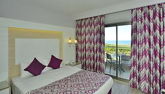 Sunmelia Beach Resort Hotel & Spa