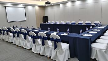 Holiday Inn Express Chengdu Tianfu Square by IHG