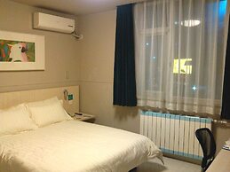 Jinjiang Inn Dezhou Train Station