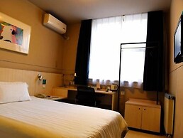 Jinjiang Inn Dezhou Train Station