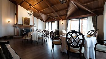 Duja Chalet Ski Center