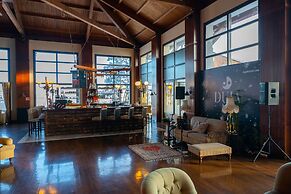 Duja Chalet Ski Center