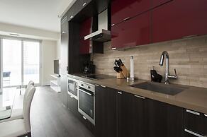 Velvet Stays – CN Tower and Convention Center