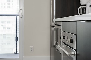 Velvet Stays – CN Tower and Convention Center