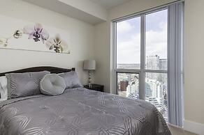 Velvet Stays – CN Tower and Convention Center