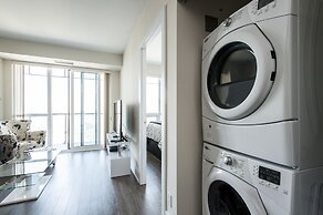 Velvet Stays – CN Tower and Convention Center