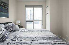 Velvet Stays – CN Tower and Convention Center