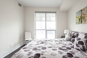 Velvet Stays – CN Tower and Convention Center