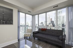 Velvet Stays – CN Tower and Convention Center