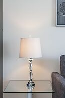 Velvet Stays – CN Tower and Convention Center