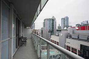 Velvet Stays – CN Tower and Convention Center