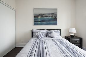 Velvet Stays – CN Tower and Convention Center