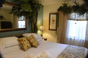 Pandora's Forest - Adults Only