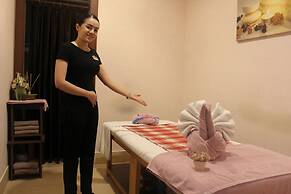 Teymur Continental Hotel