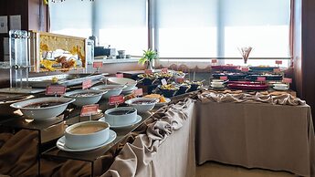 Teymur Continental Hotel
