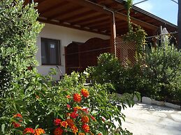 Hotel Rurale Orti di Nora & SPA