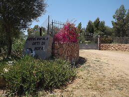 Hotel Rurale Orti di Nora & SPA