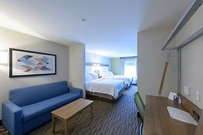 Holiday Inn Express & Suites Jamestown by IHG