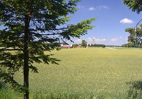 Stratford Suburban Motel