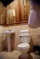 Pulhapanzak Waterfalls Cabins