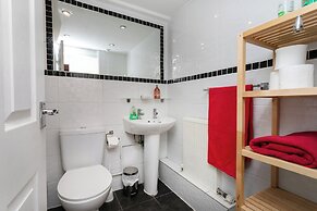 Victoria Centre Apartments & Annexe