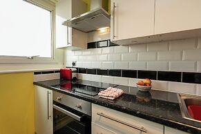 Victoria Centre Apartments & Annexe