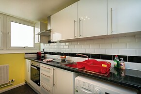 Victoria Centre Apartments & Annexe