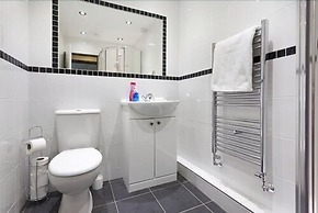 Victoria Centre Apartments & Annexe