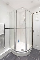 Victoria Centre Apartments & Annexe