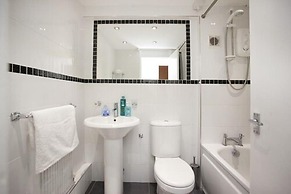 Victoria Centre Apartments & Annexe