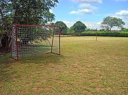 Hotel Campestre Los Chiguiros