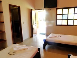 Hotel Campestre Los Chiguiros