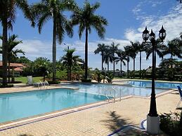 Hotel Campestre Los Chiguiros