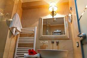 Hotel Roman By Dumbrava Business Resort