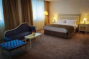Hotel Roman By Dumbrava Business Resort