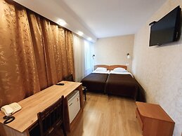 Kievskaya Hotel on Kurskaya